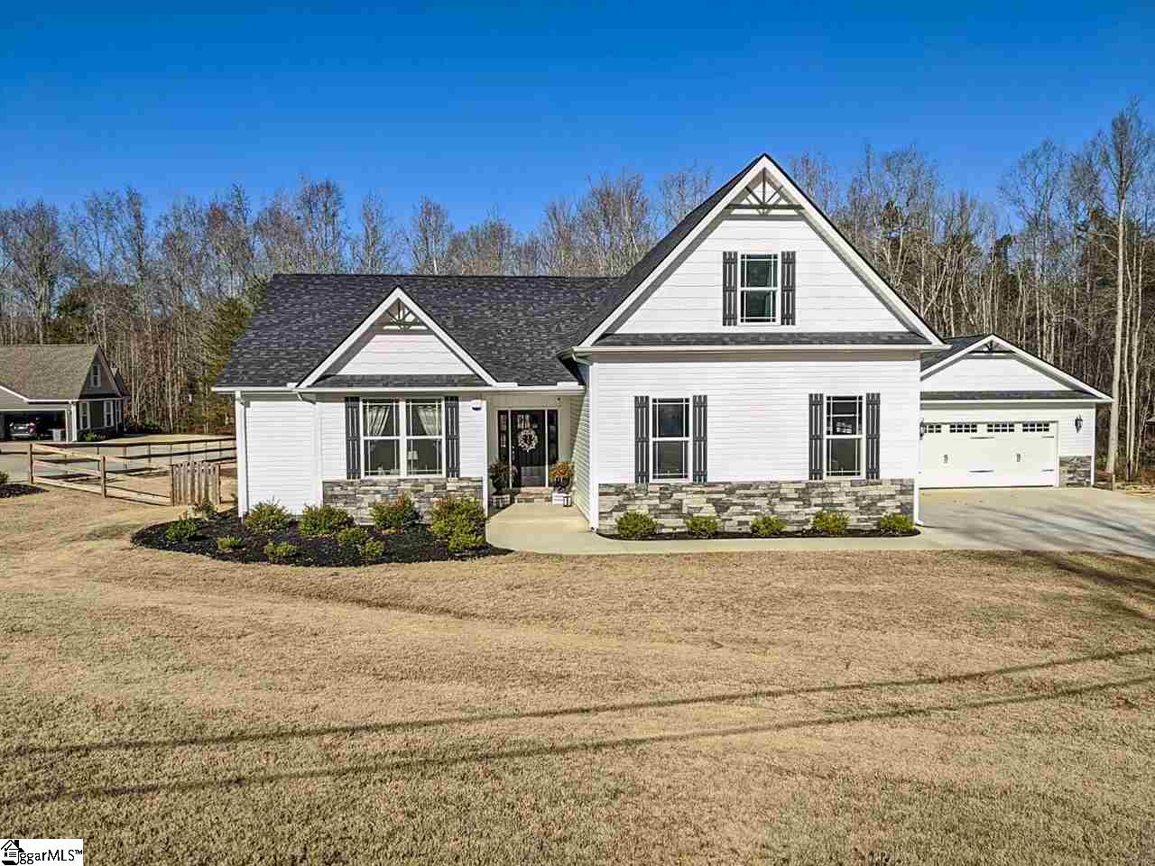 15 Smith Tractor Road