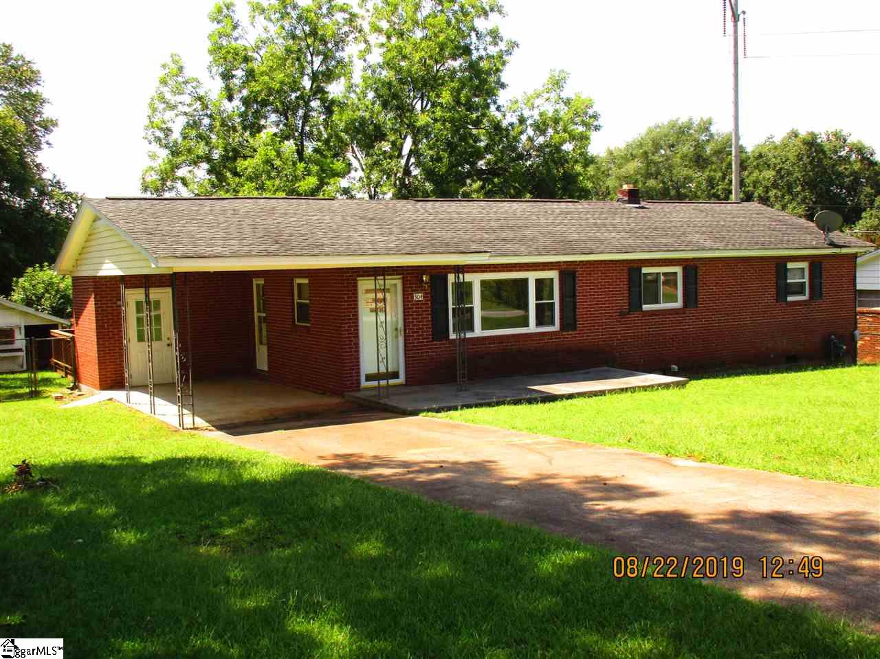 Property image 1 at 304 Tucson Drive, Greenville, SC 29617-1518