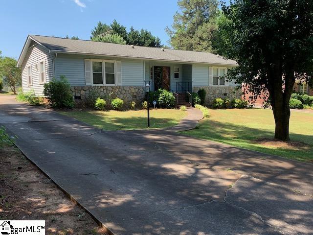 Property image 1 at 213 Woodfield Street, Easley, SC 29642