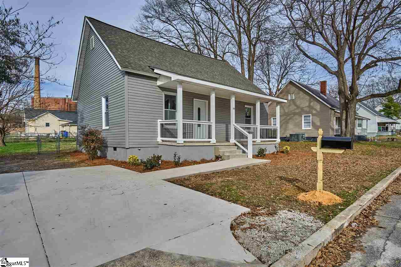 Property image 1 at 14 Geer Street, Greer, SC 29650