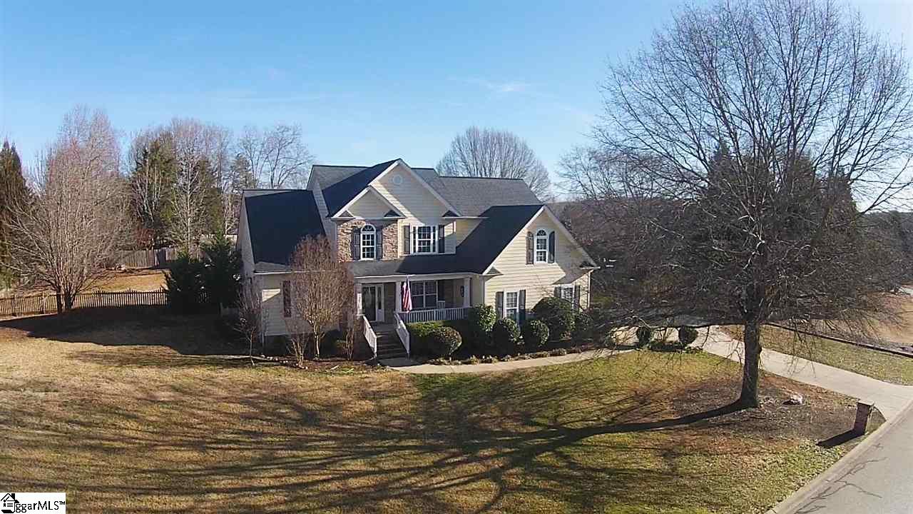 Property image 1 at 7 Mandarin Court, Taylors, SC 29687