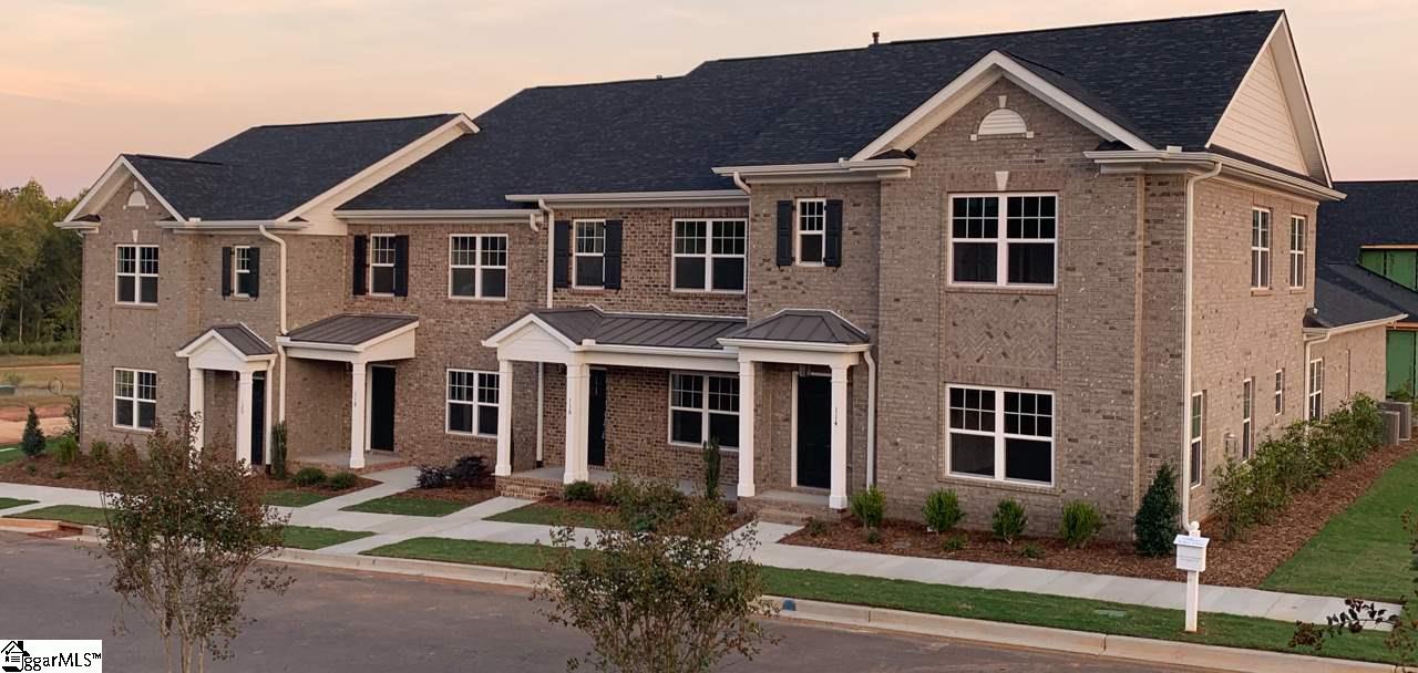 Property image 1 at 332 Danvers Road, Greenville, SC 29607