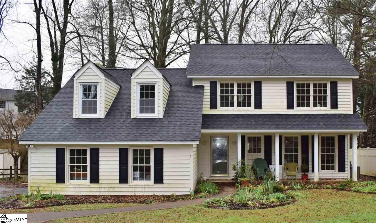 Property image 1 at 8 Drayton Court, Spartanburg, SC 29301