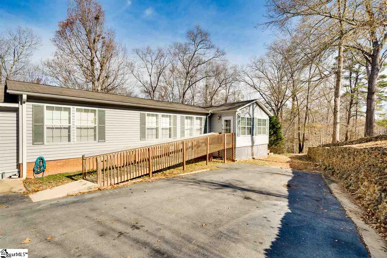 Property image 1 at 150 Sir Lancelot Drive, Piedmont, SC 29673
