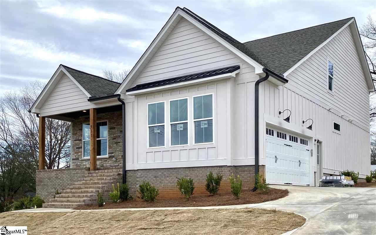 Property image 1 at 911 Taylor Road, Greer, SC 29651