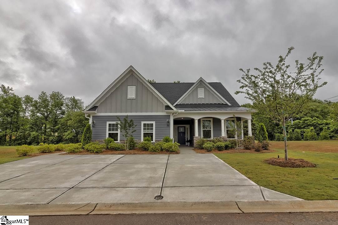 Property image 1 at 108 Broadleigh Court, Boiling Springs, SC 29316