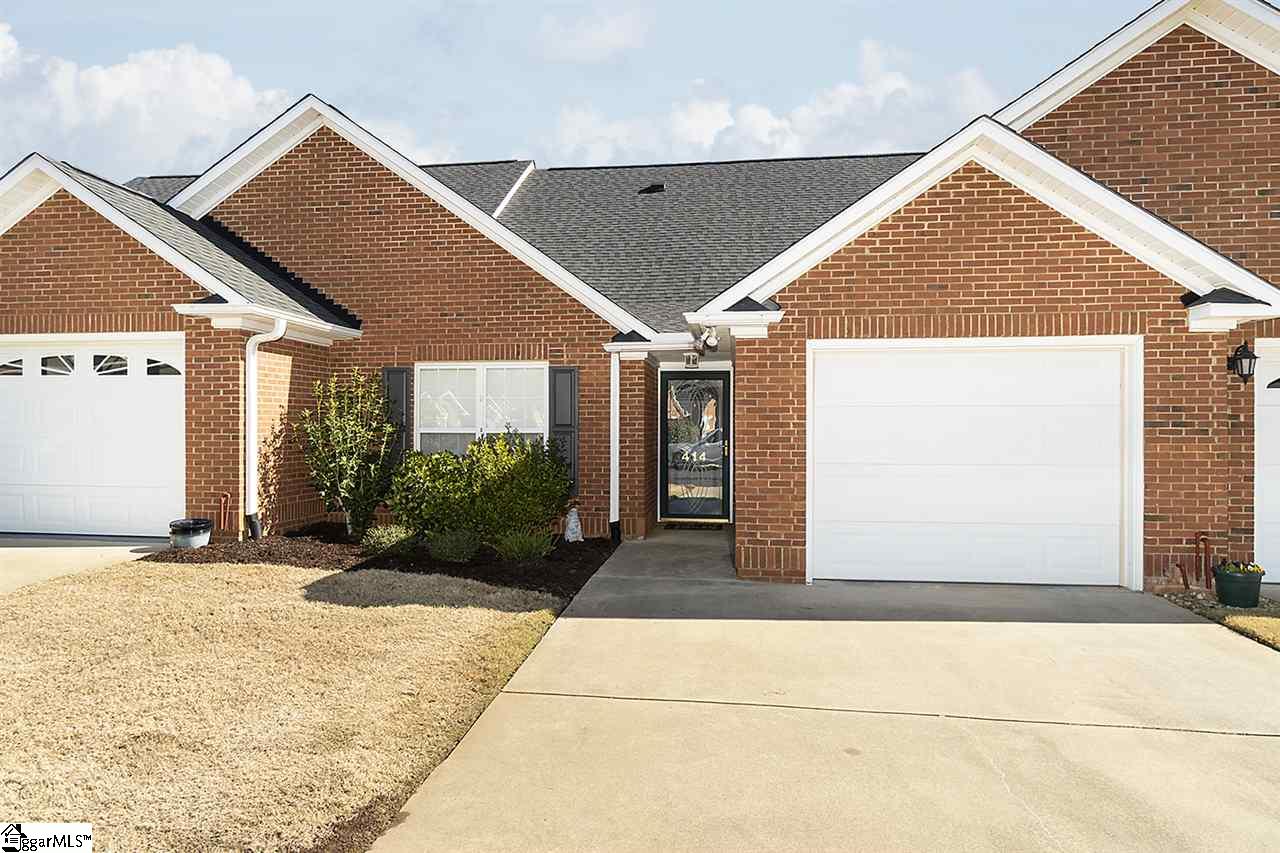 Property image 1 at 414 Hunting Creek Drive, Simpsonville, SC 29681