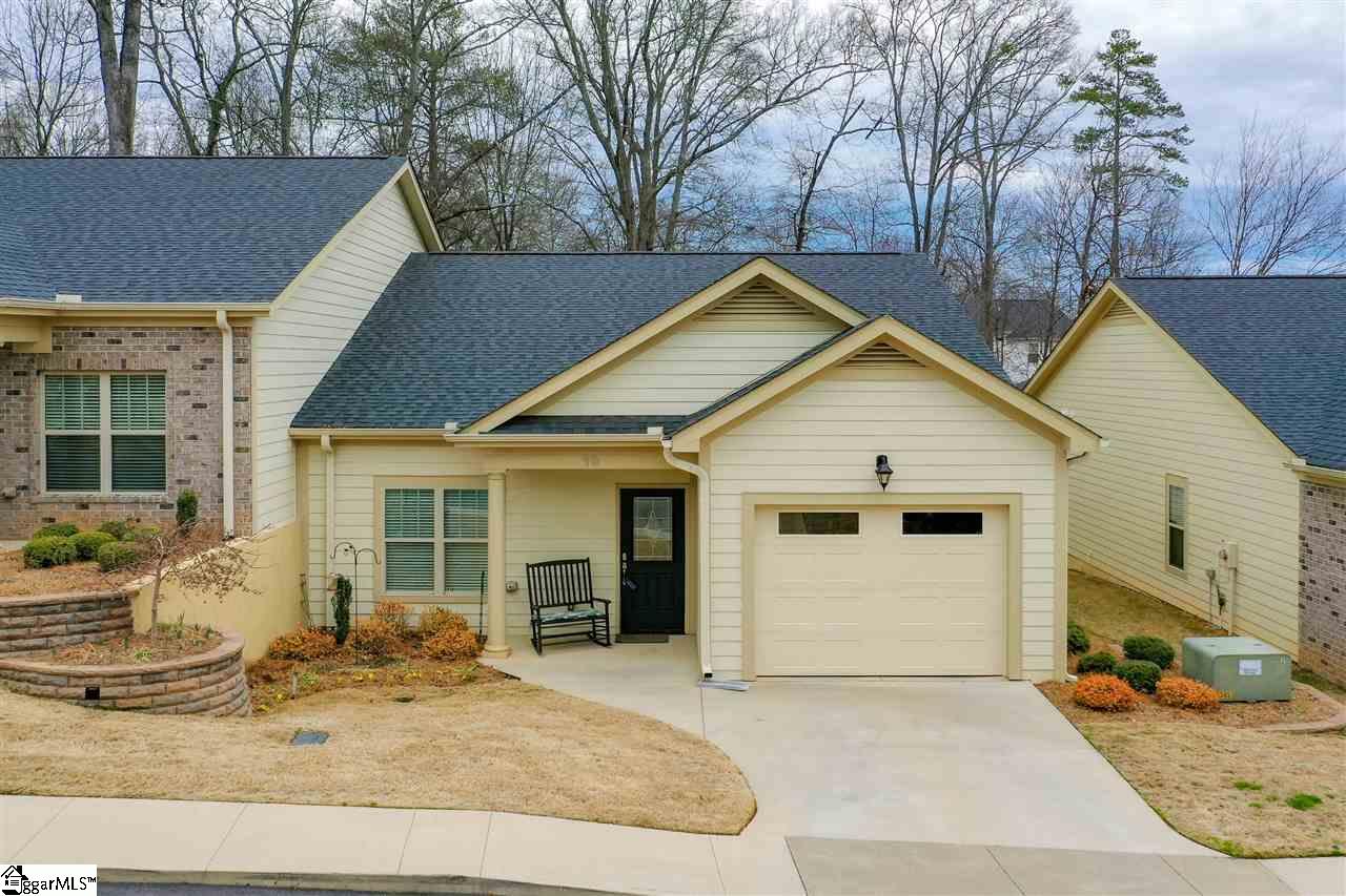 Property image 1 at 19 Shady Hollow Lane, Greer, SC 29651