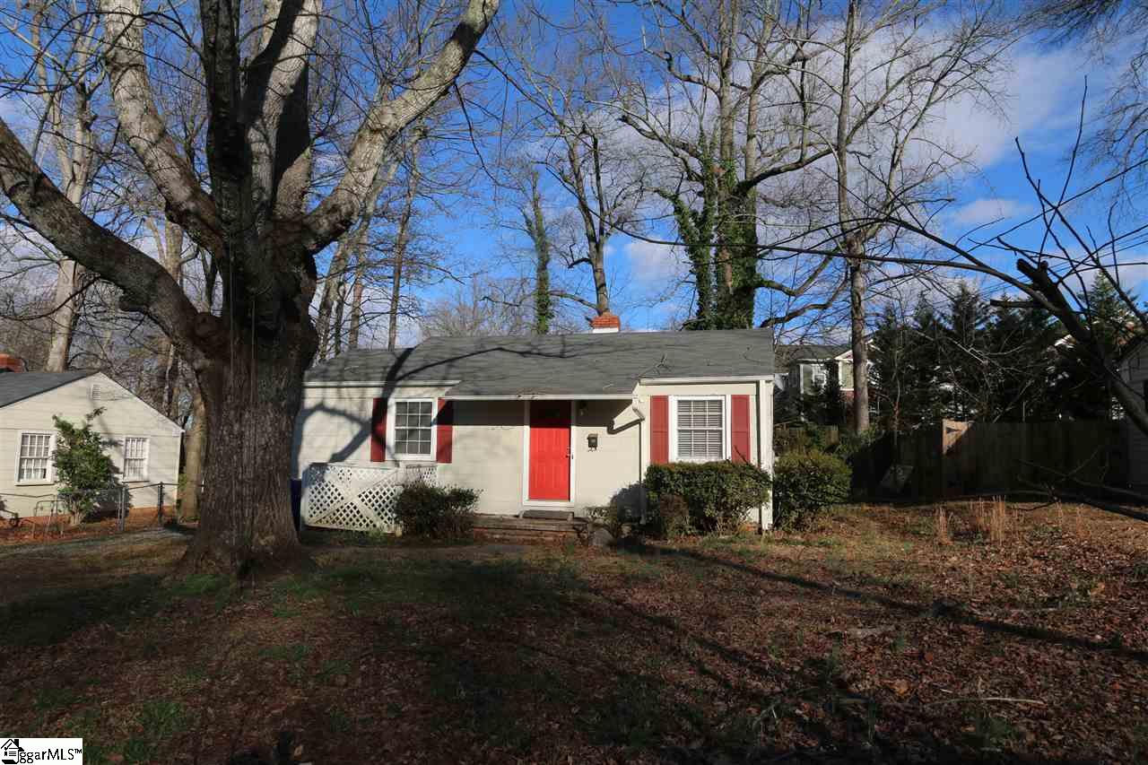 Property image 1 at 16 Essex Court, Greenville, SC 29609