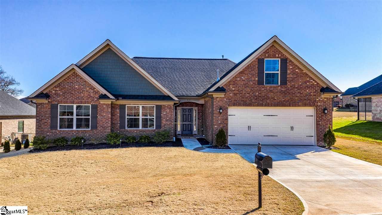 Property image 1 at 818 E Frank Bush Avenue, Inman, SC 29349