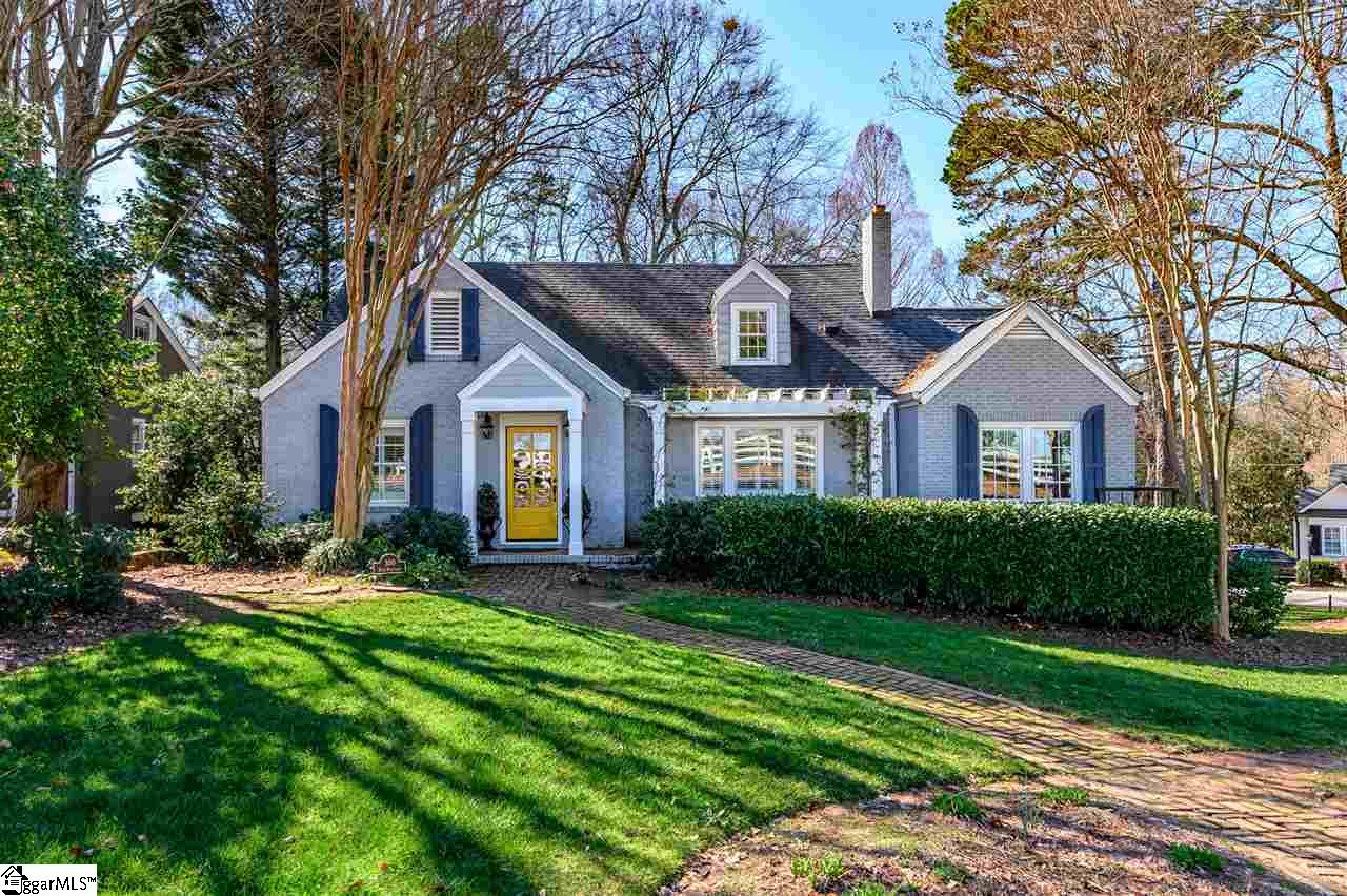 Property image 1 at 300 Byrd Boulevard, Greenville, SC 29605