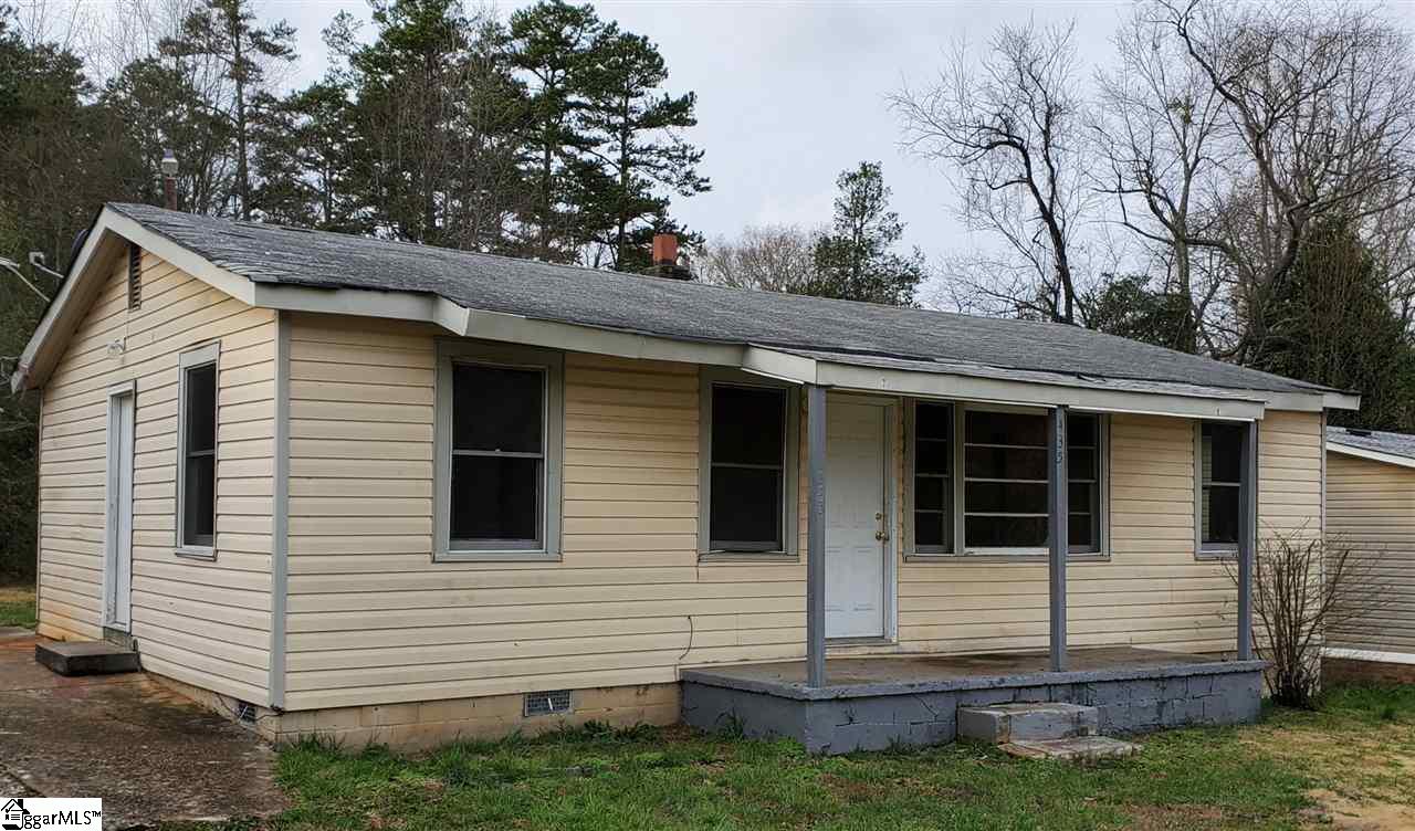 Property image 1 at 435 S Fairfield Road, Greenville, SC 29605-5025