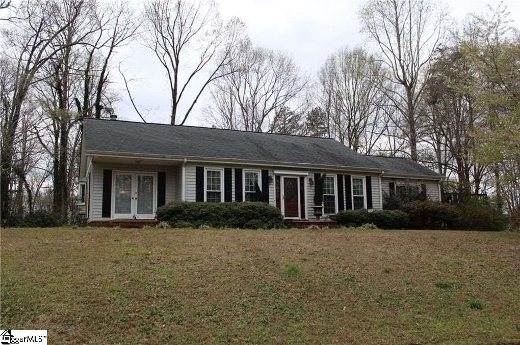 Property image 1 at 130 Pinetree Lane, Easley, SC 29640