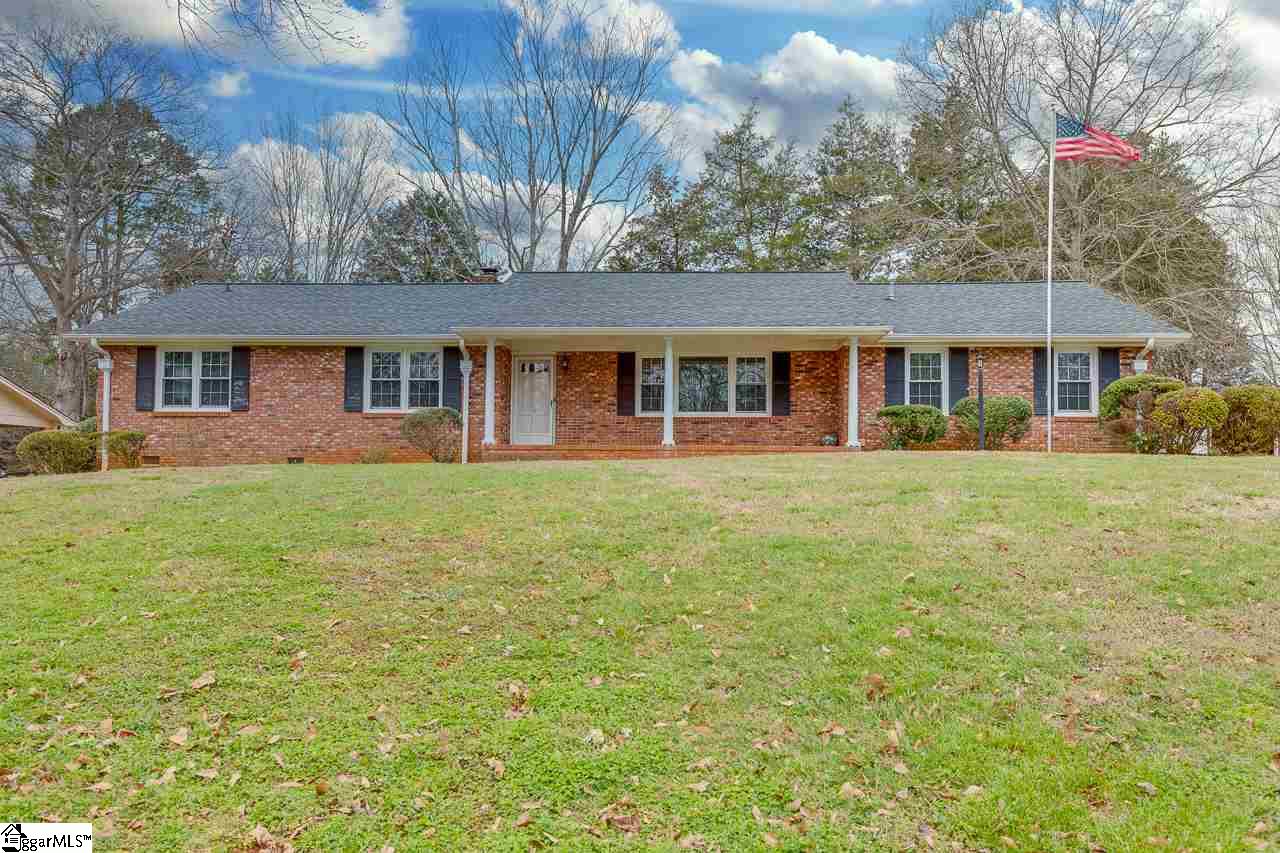 Property image 1 at 9 Roe Court, Greenville, SC 29617