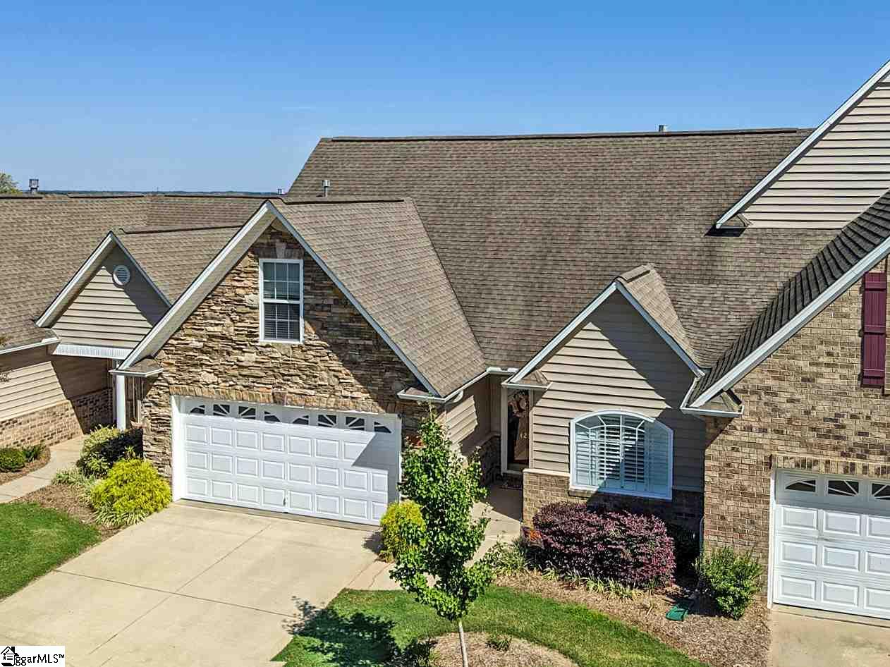 Property image 1 at 425 Falling Rock Way, Greenville, SC 29615