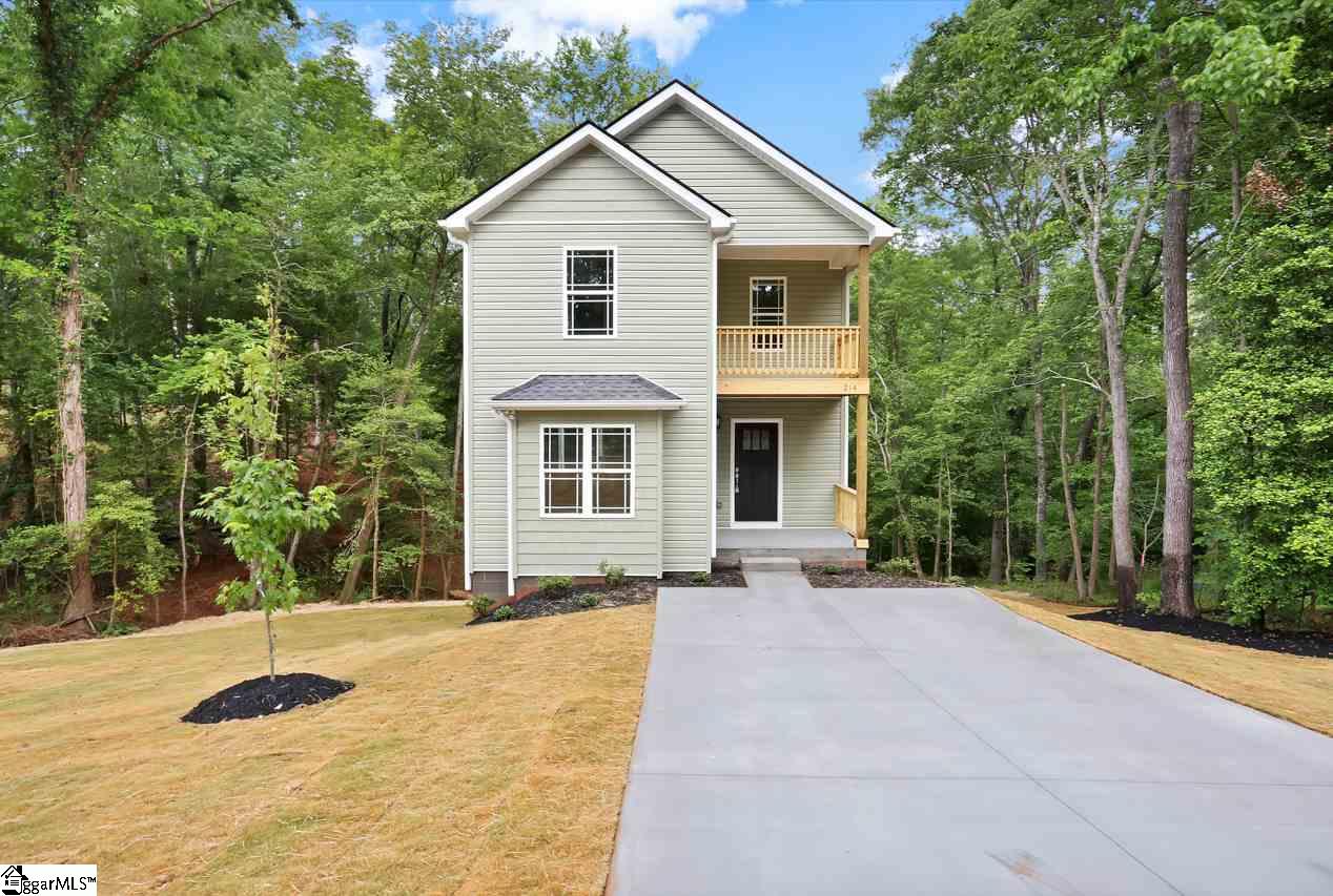 Property image 1 at 214 Country Glen Lane, Pelzer, SC 29669