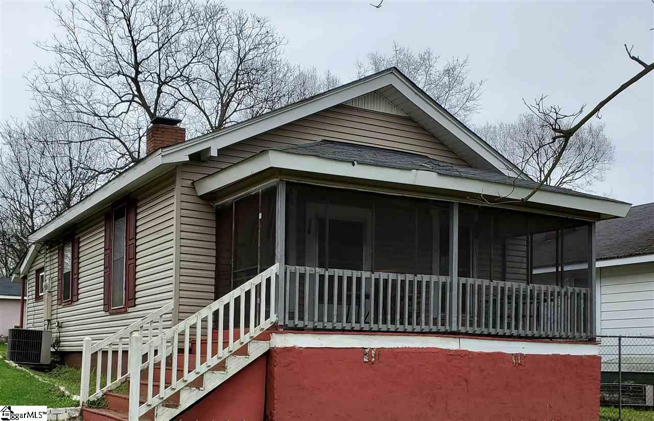 Property image 1 at 126 McDade Street, Greenville, SC 29611-3633