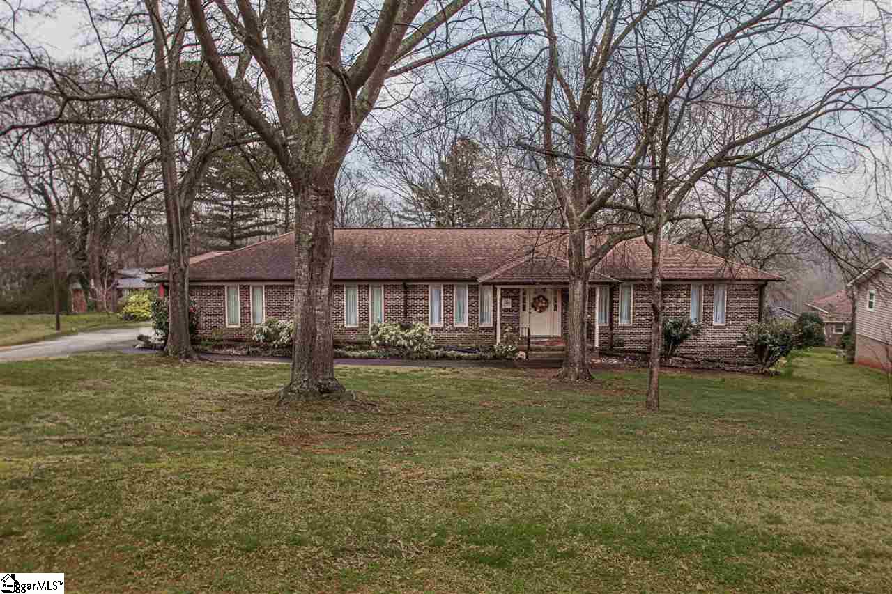 251 Raven Wood Circle