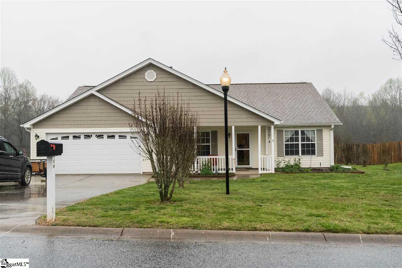 Property image 1 at 19 Long Pond Court, Greer, SC 29651
