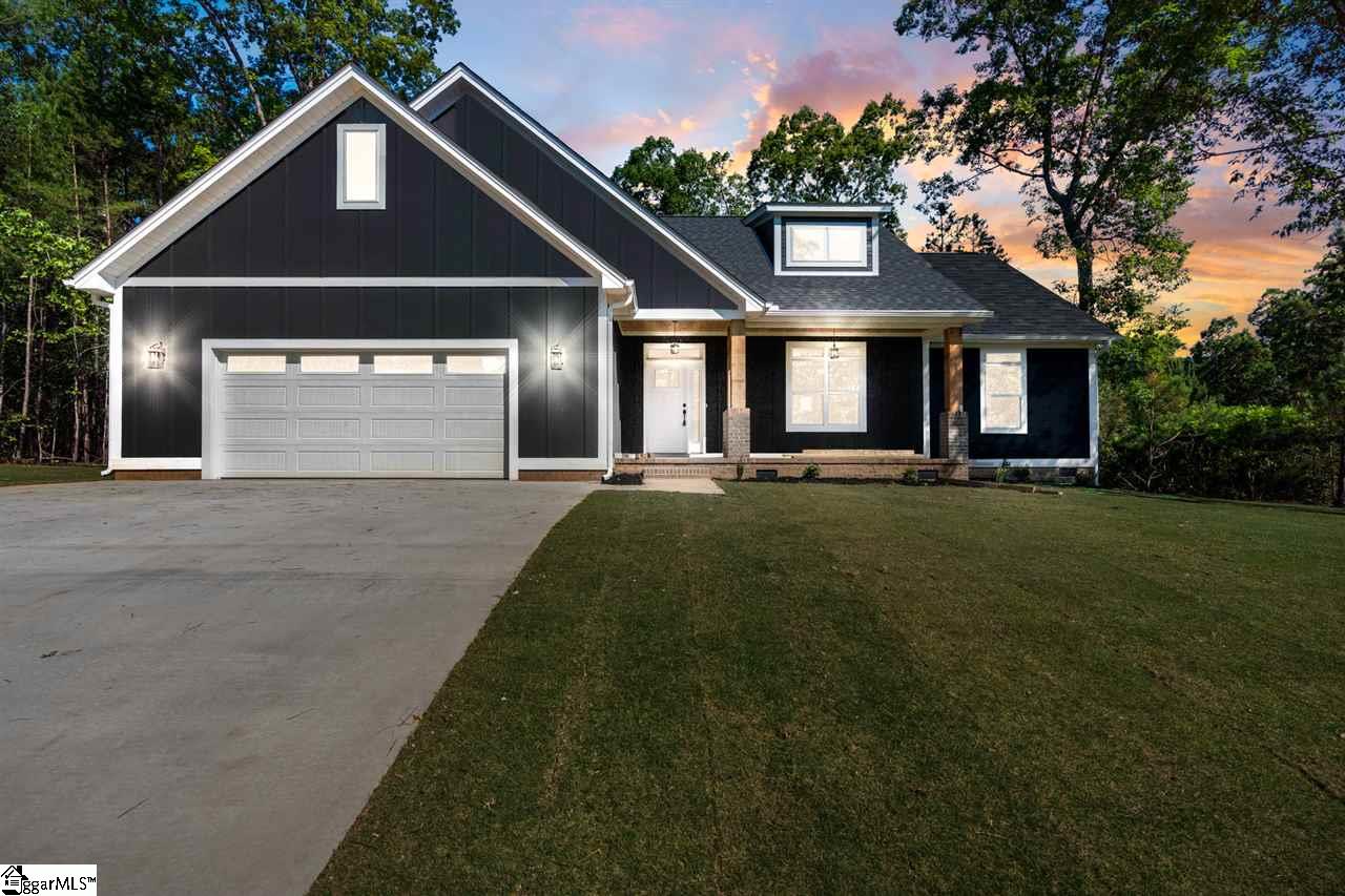 Property image 1 at 10 Pine Knot Drive, Pelzer, SC 29669