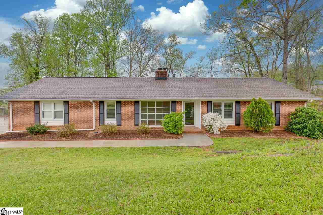 Property image 1 at 405 Kensington Road, Taylors, SC 29685