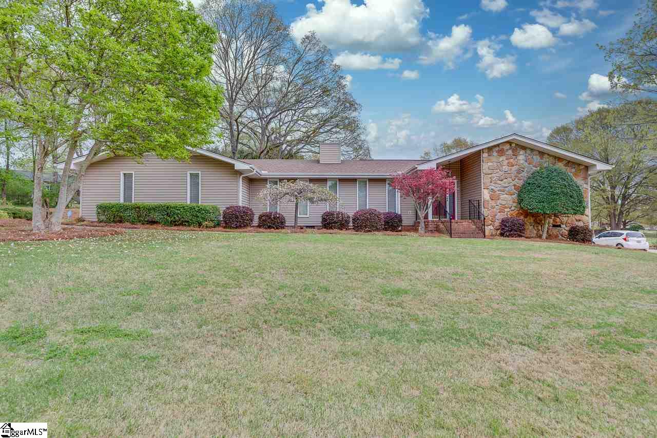 Property image 1 at 205 Warrington Drive, Easley, SC 29642