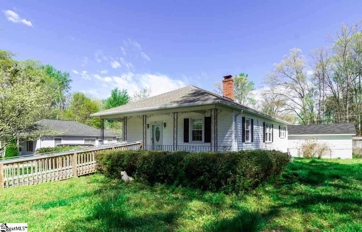 Property image 1 at 201 Arial Street, Easley, SC 29640