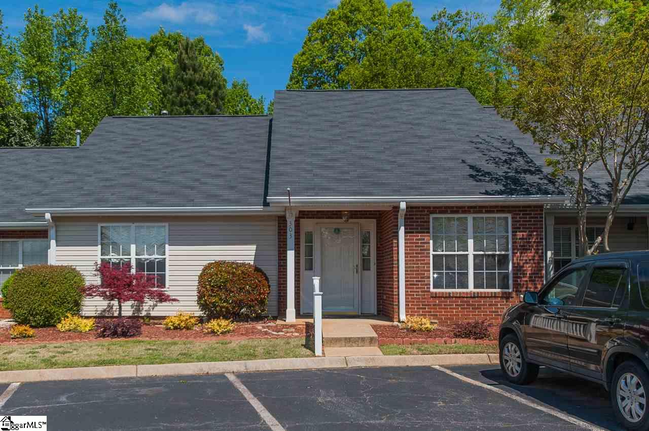 Property image 1 at 303 Woodruff Park Lane, Simpsonville, SC 29681