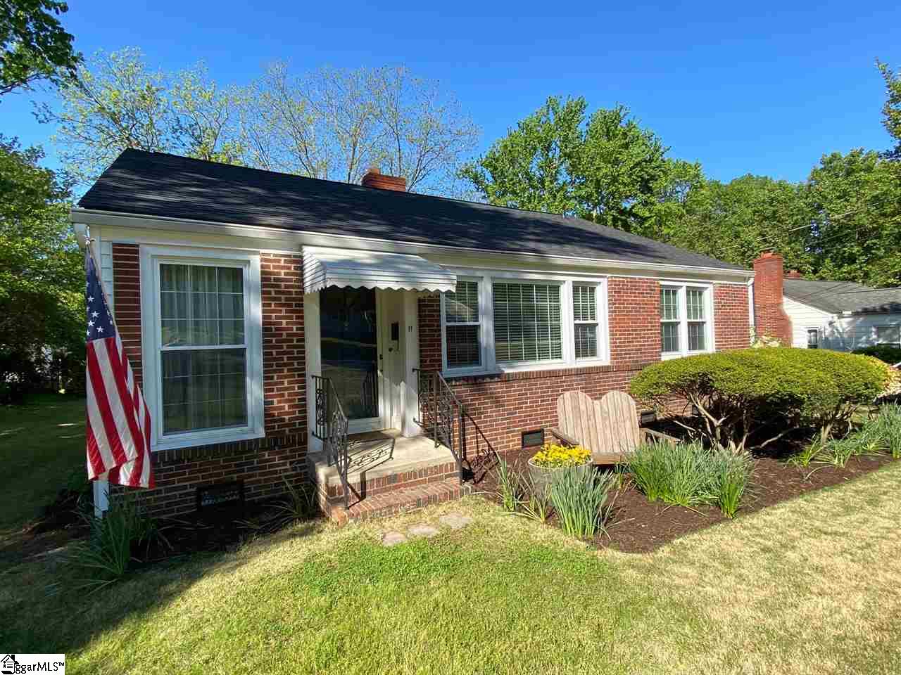 Property image 1 at 11 Cool Springs Drive, Greenville, SC 29609-3919