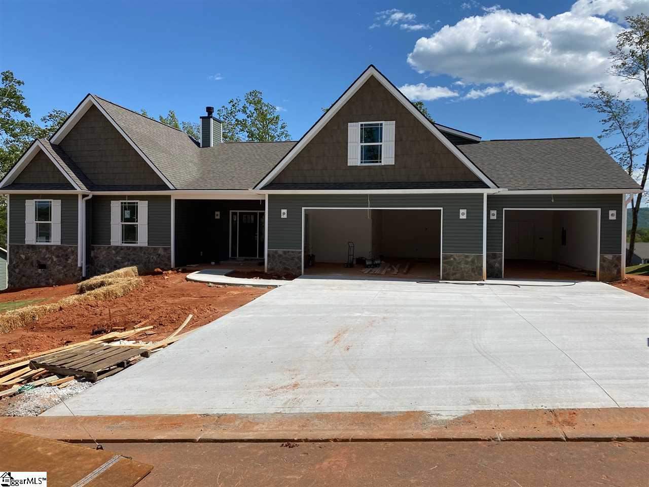 Property image 1 at 9 Alice Kelley Court, Travelers Rest, SC 29690