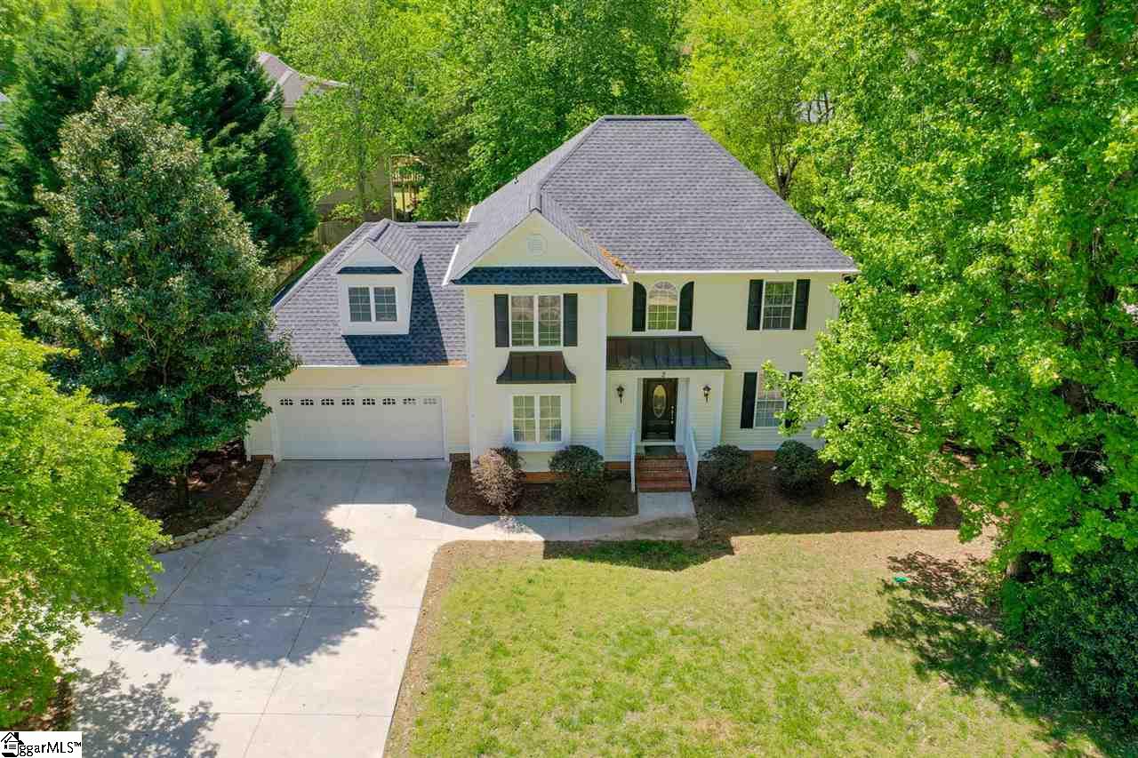 Property image 1 at 2 Netherland Lane, Simpsonville, SC 29681