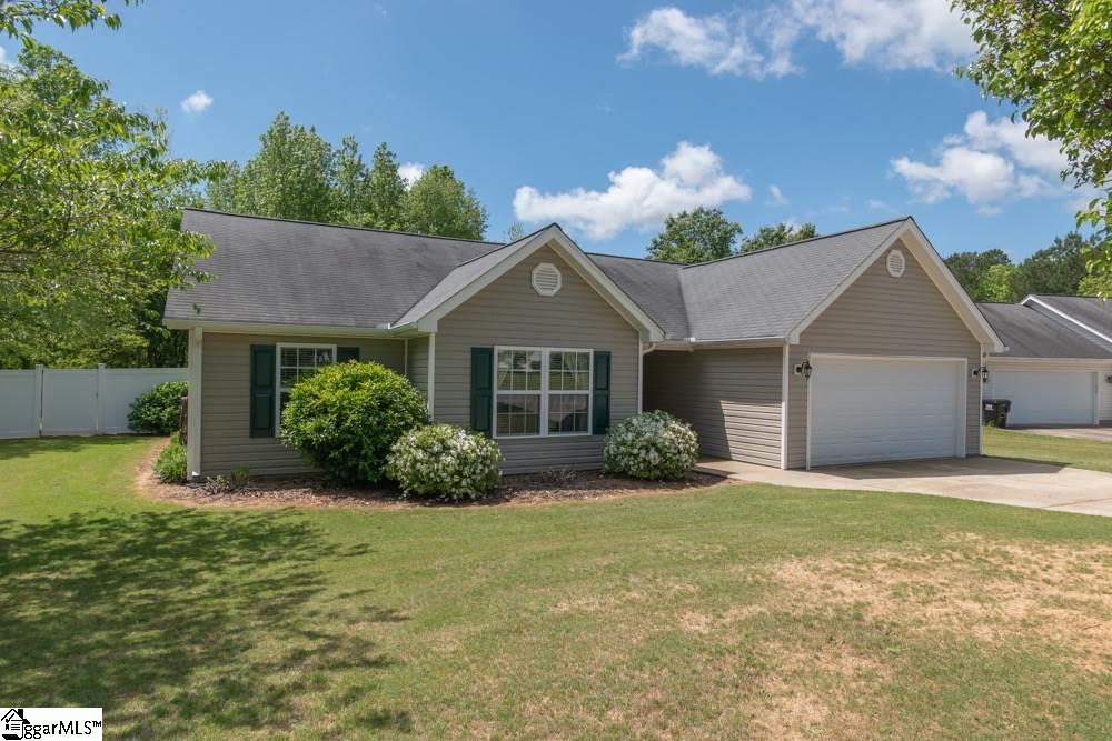 Property image 1 at 117 Kensett Drive, Williamston, SC 29697