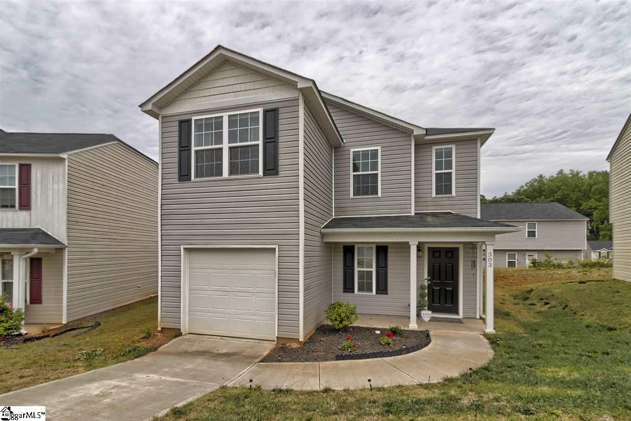 Property image 1 at 303 Napels Court, Piedmont, SC 29673