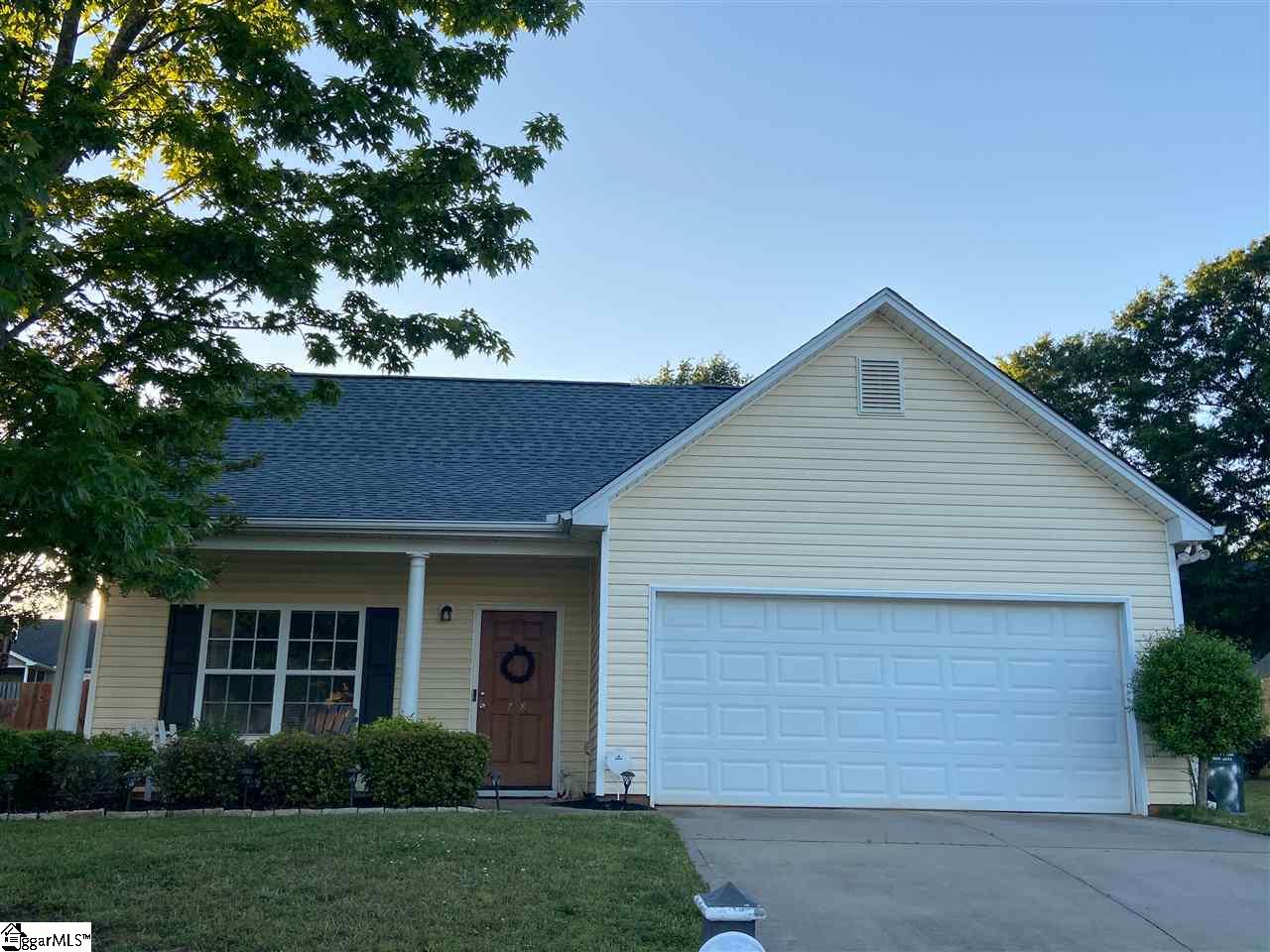 Property image 1 at 708 Shadow Dance Lane, Boiling Springs, SC 29316