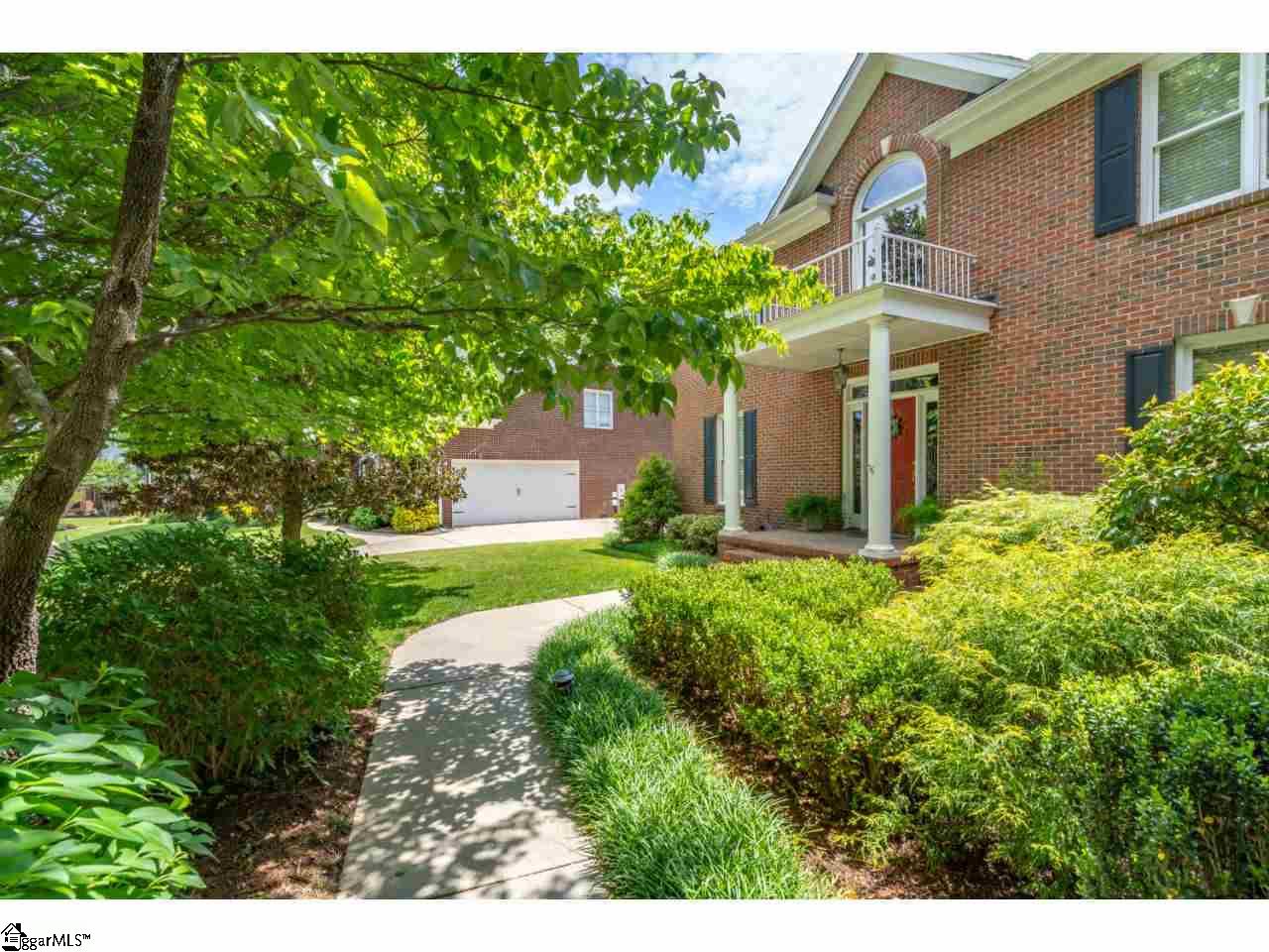 Property image 1 at 211 Huddersfield Drive, Simpsonville, SC 29681