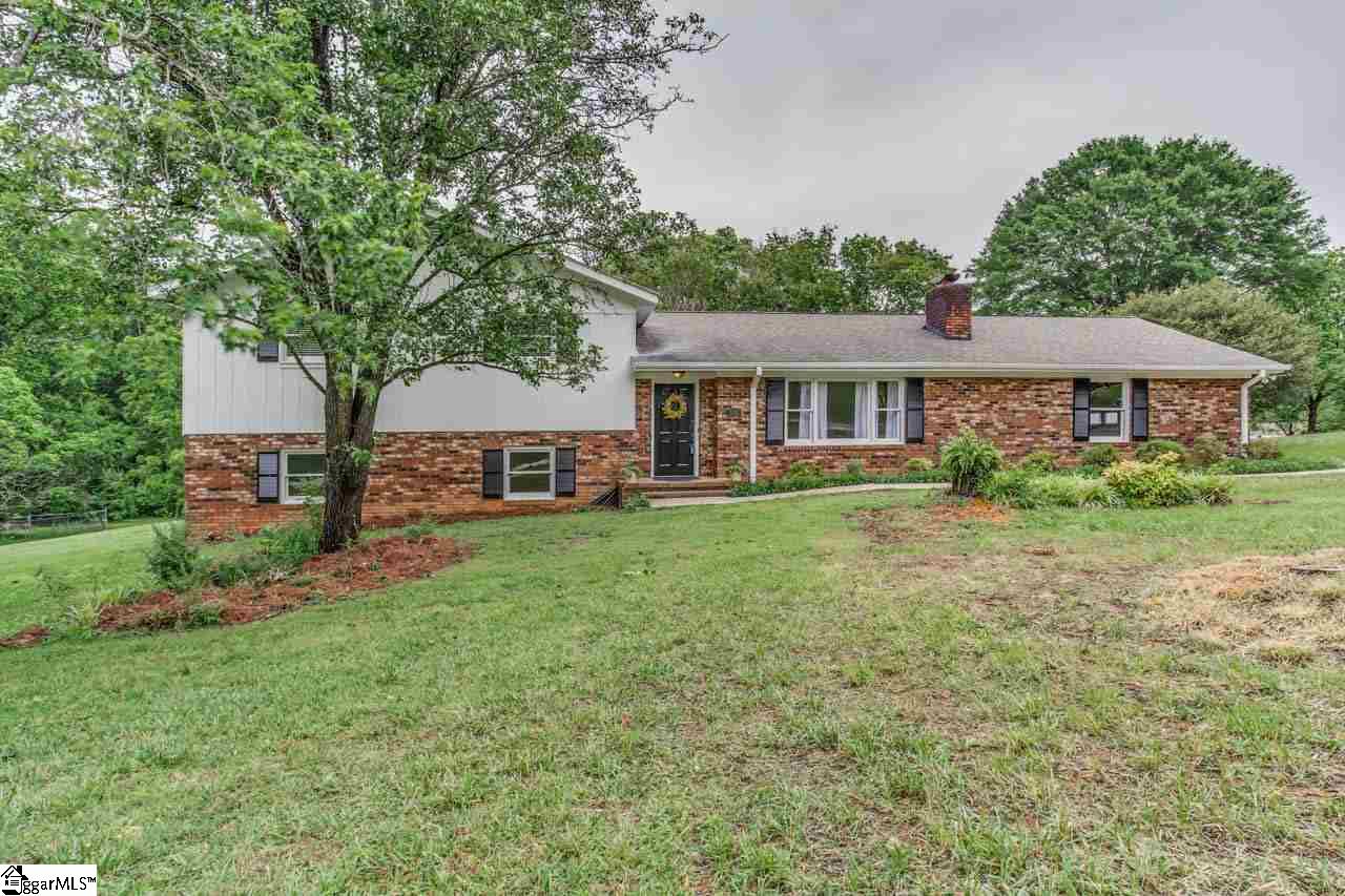 Property image 1 at 306 Timbrooke Way, Easley, SC 29642