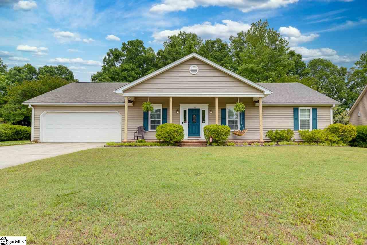 Property image 1 at 202 Kincade Drive, Simpsonville, SC 29681