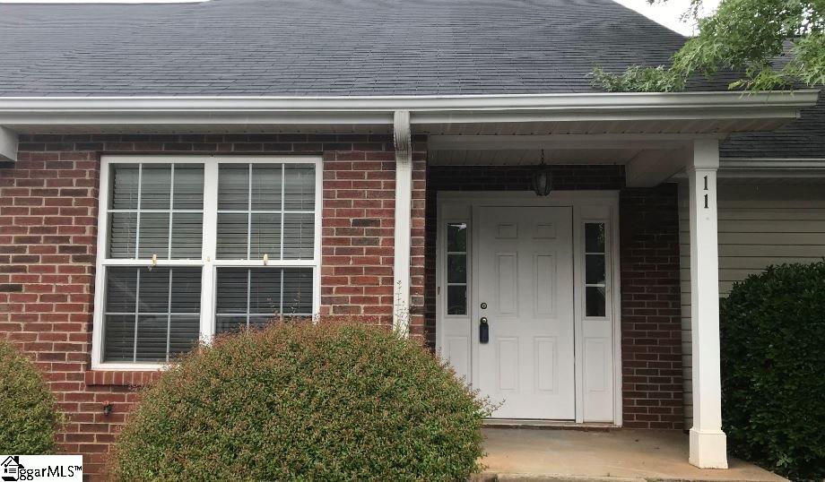 Property image 1 at 11 Creekbend Court, Simpsonville, SC 29681