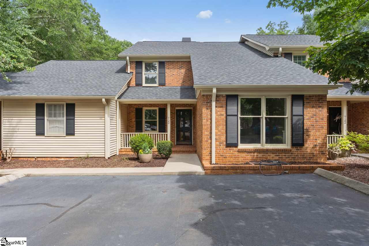 Property image 1 at 120 McDaniel Greene, Greenville, SC 29601