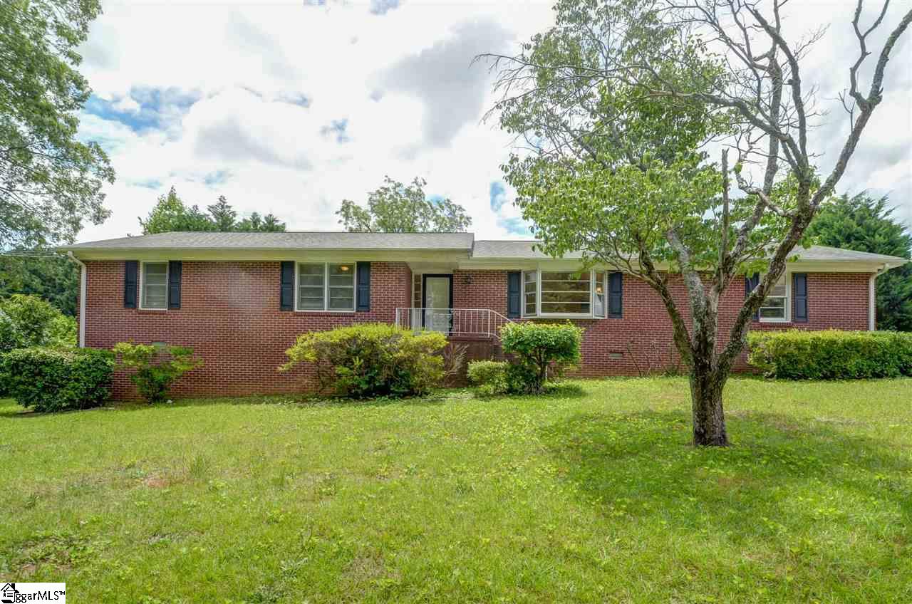 Property image 1 at 301 Westcliffe Way, Greenville, SC 29611
