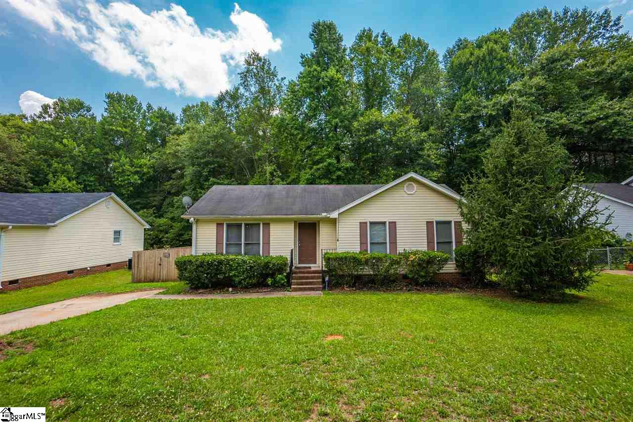 Property image 1 at 402 Idlewild Avenue, Greenville, SC 29605