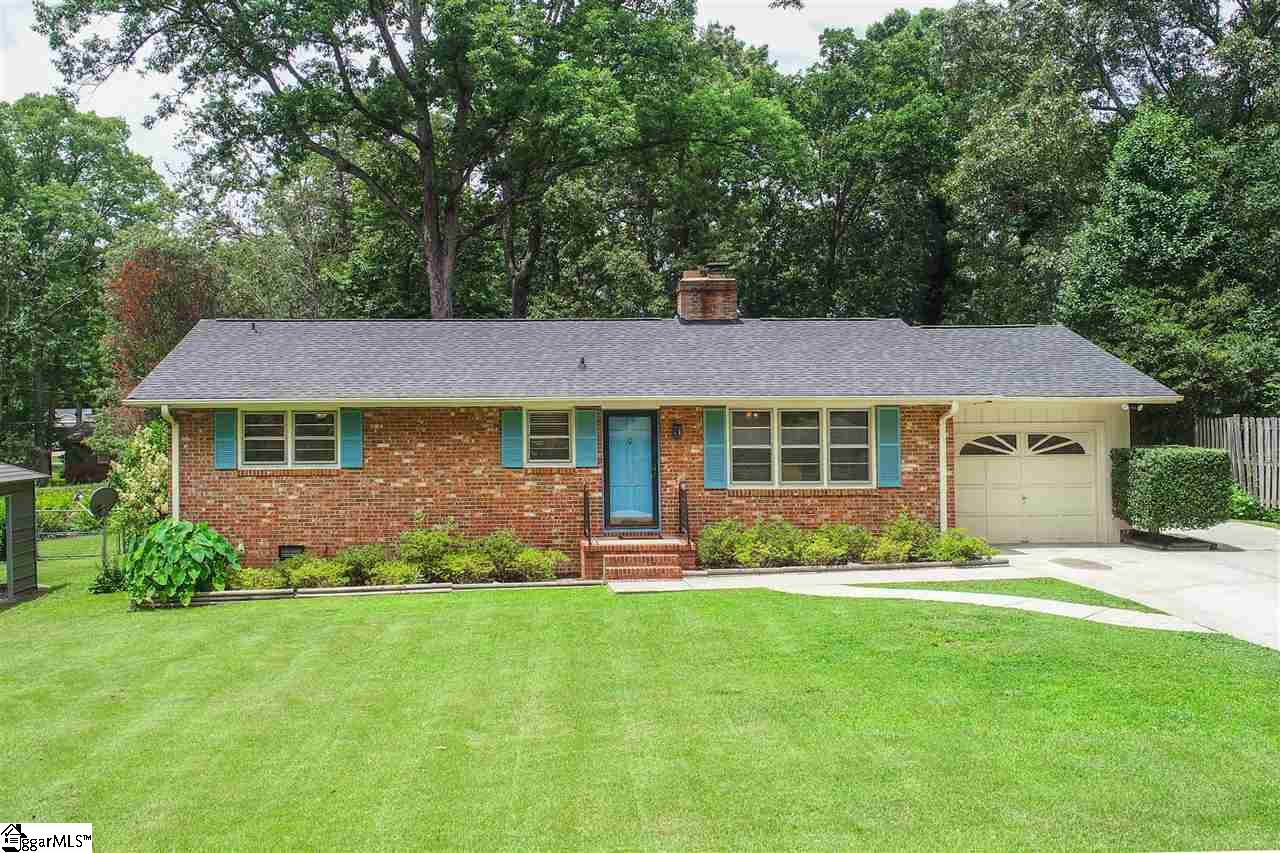 Property image 1 at 10 BEDFORD Lane, Taylors, SC 29687