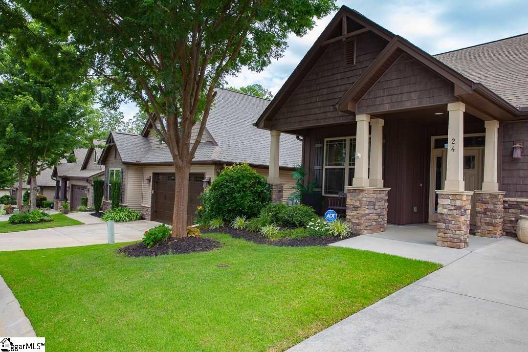 Property image 1 at 24 Litten Way, Greenville, SC 29615