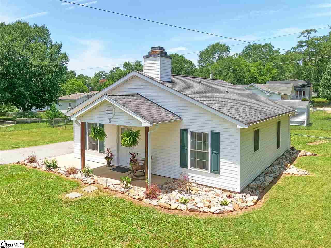 Property image 1 at 6 Clemson Street, Liberty, SC 29657
