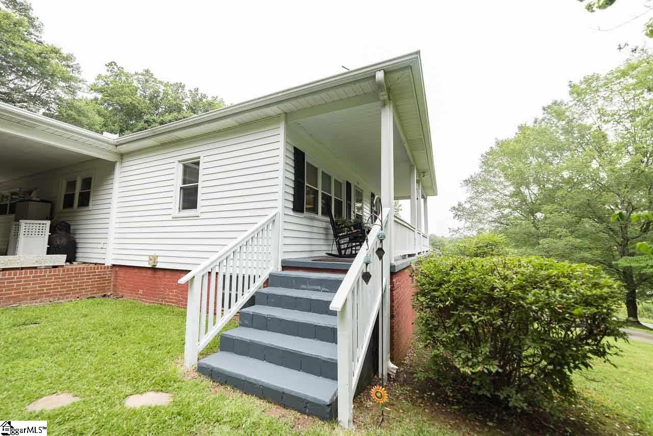 Property image 1 at 143 Old Pond Street, Easley, SC 29640