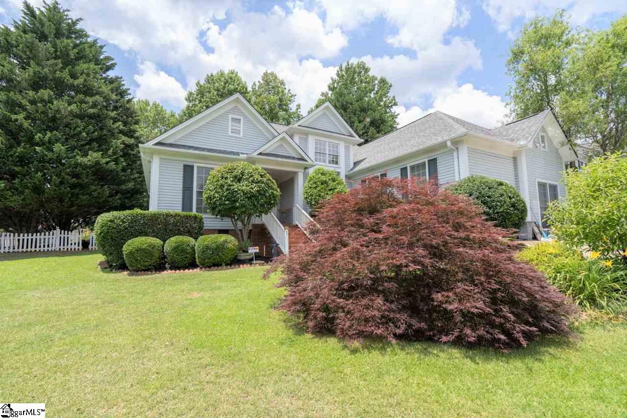 Property image 1 at 1 Mountainside Way, Greenville, SC 29609-1468