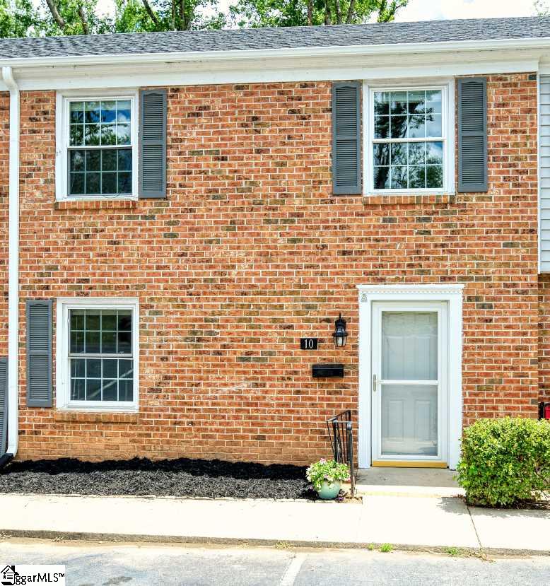 Property image 1 at 815 Edwards Road, Greenville, SC 29615