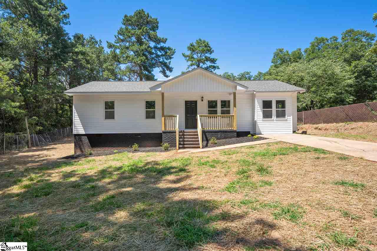 Property image 1 at 206 Sycamore Street, Anderson, SC 29625