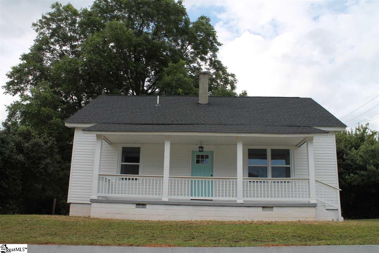 Property image 1 at 420 Pennsylvania Avenue, Greer, SC 29650