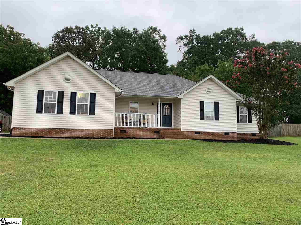 Property image 1 at 5 Otter Lane, Taylors, SC 29687